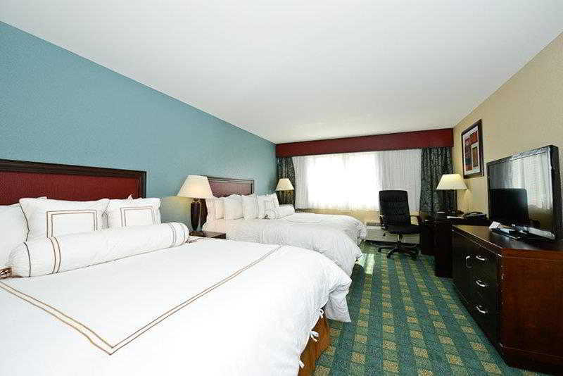 Causeway Bay Hotel Lansing Zimmer foto